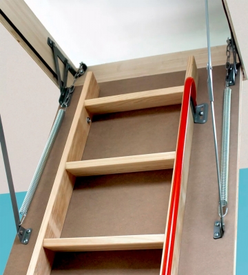 ESCALERA DE TICO ENTRETECHO MADERA 280 CM MAGNA PLUS