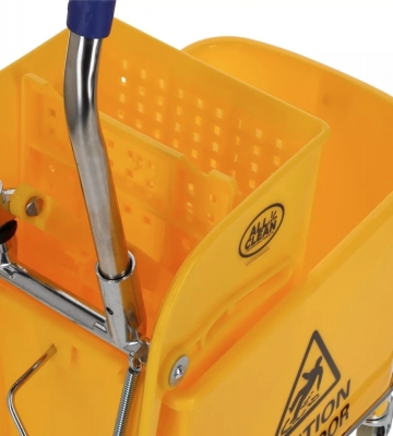 CARRO ESTRUJADOR 20 LITROS